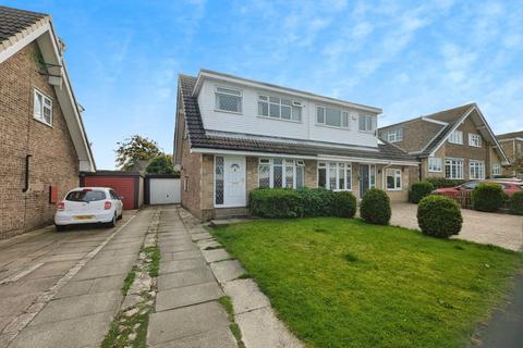 3 bedroom semi-detached house for sale, Greenacres Grove, West Yorkshire HX3