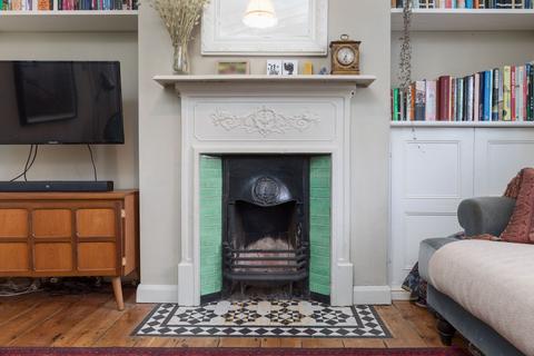 undefined, Queens Road, East Grinstead RH19