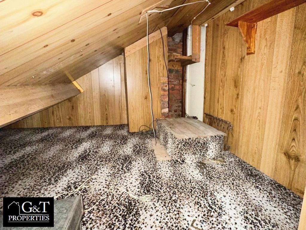 Room off family bathroom