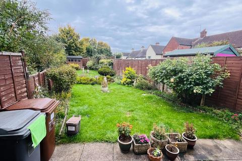2 bedroom terraced house for sale, Kenmuir Avenue, Kingsley, Northampton NN2