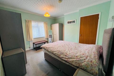 2 bedroom terraced house for sale, Kenmuir Avenue, Kingsley, Northampton NN2