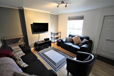 Granby Grove, Headingley, Leeds, LS6 3BE