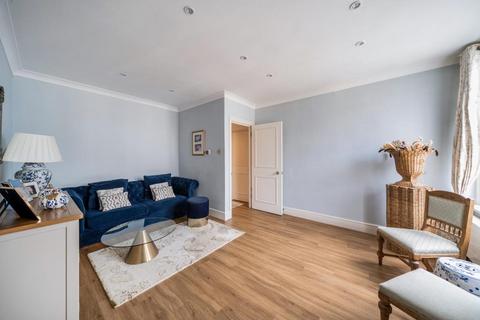 2 bedroom flat for sale, Clanricarde Gardens,  London,  W2