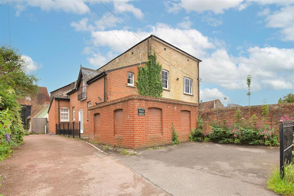 Stables01.jpg