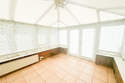 undefined, South Croydon CR2