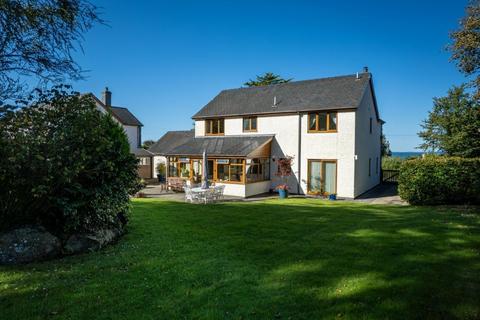 5 bedroom detached house for sale, Coed Talon, Ffordd Y Crynwyr, Llwyngwril, LL37 2JP
