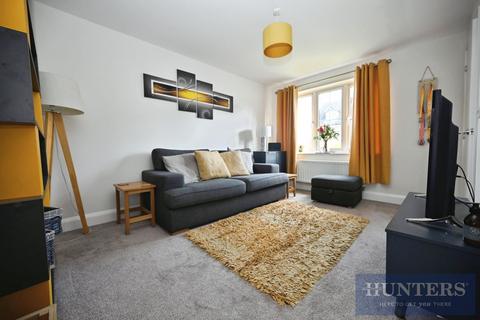 16 Mill Holme Fold, Bradford, BD10 0FA
