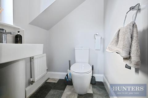 16 Mill Holme Fold, Bradford, BD10 0FA