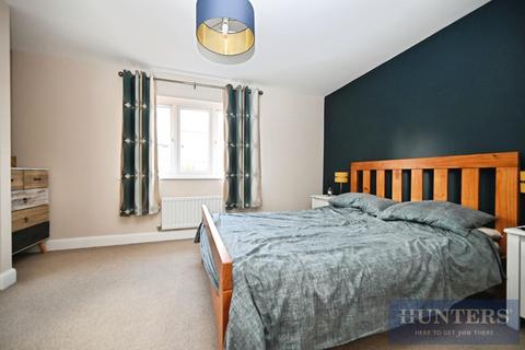 16 Mill Holme Fold, Bradford, BD10 0FA