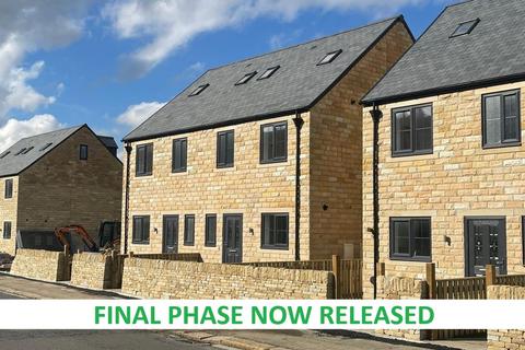 3 bedroom semi-detached house for sale, 3 Woodland Court, Holmfirth, HD9