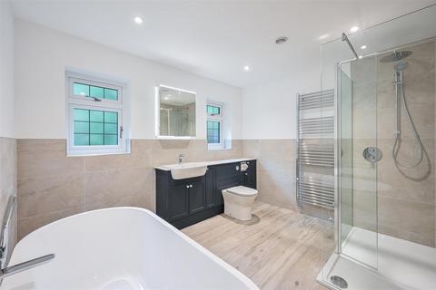 4 bedroom house for sale, Chipstead