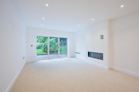 4 bedroom house for sale, Chipstead