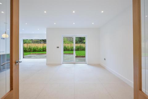 undefined, Chipstead