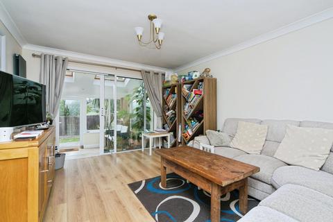 3 bedroom semi-detached house for sale, Llys Sychnant, Conwy LL32