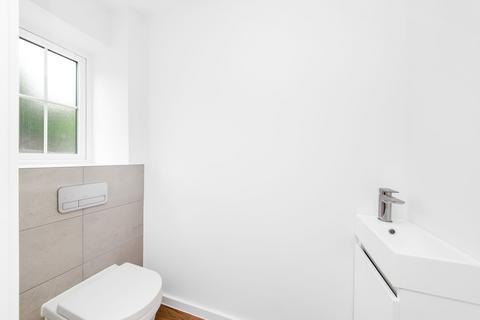 undefined, 4 Woodland Court, Holmfirth, HD9