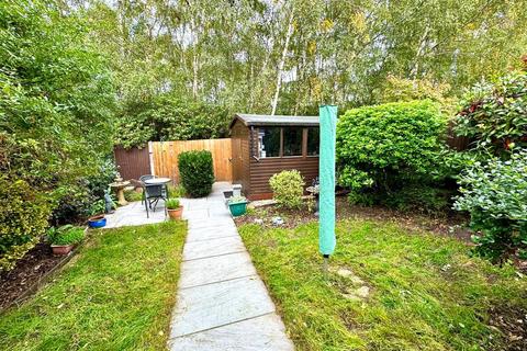 undefined, Laverstoke Close, Fleet GU51
