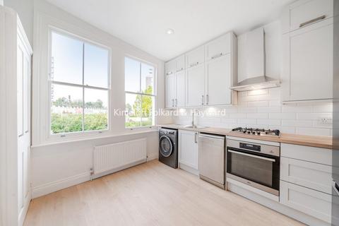 2 bedroom flat to rent, Ivy Crescent, London, W4
