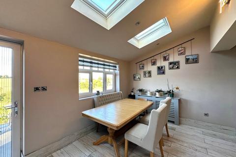 4 bedroom detached house for sale, Talbot Street, Whitwick, Coalville, LE67