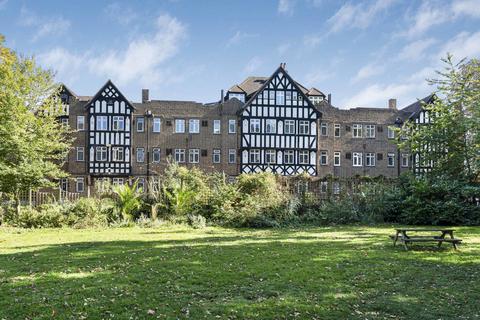 undefined, Tudor Close, Brixton Hill, London, SW2