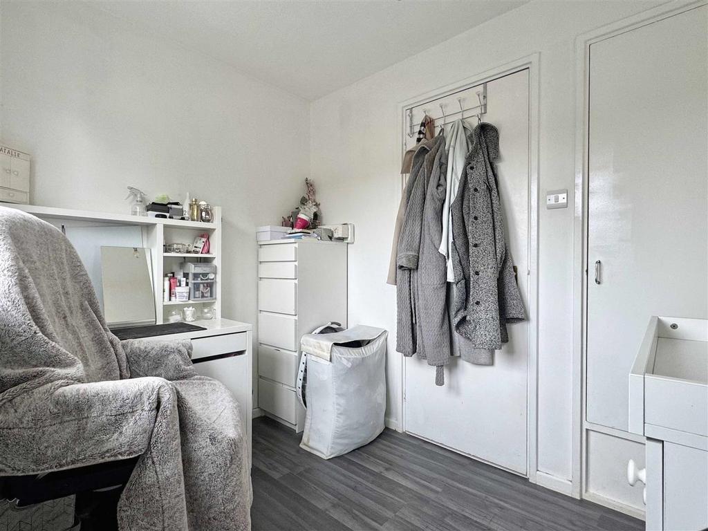 Bedroom 3.jpg