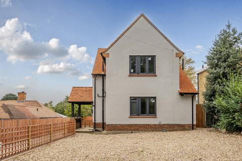undefined, Spinney Hill, Addlestone, KT15
