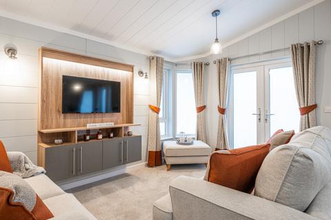undefined, Omar Westfield lodge Cherry Burton Luxury Lodge Park, Cherry Burton HU17