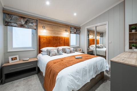 undefined, Omar Westfield lodge Cherry Burton Luxury Lodge Park, Cherry Burton HU17