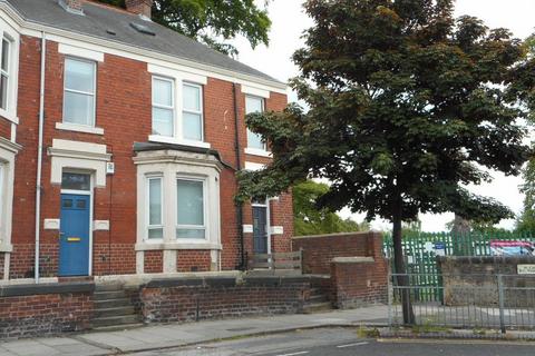 5 bedroom house to rent, Helmsley Road, Newcastle Upon Tyne
