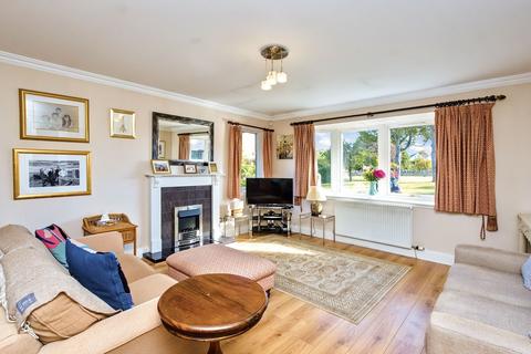 2 bedroom detached bungalow for sale, 2 The Paddock, Sandy Loan, Gullane, EH31 2BW