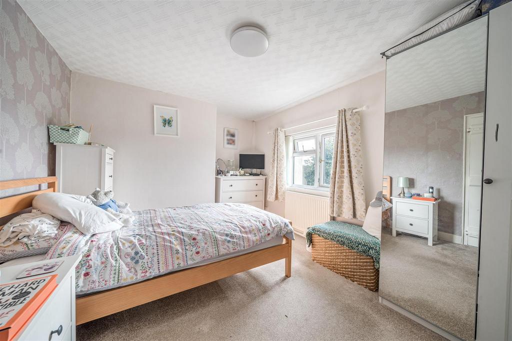 New Park Rd Bed 1 bl.jpg