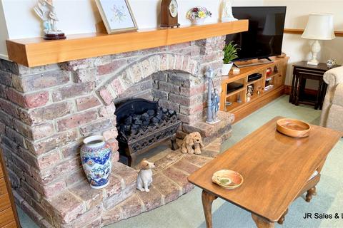 3 bedroom detached bungalow for sale, Northaw Road East, Cuffley