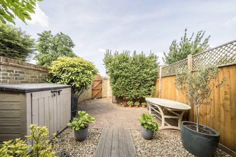 7 Sherwood Gardens, London, SE16 3JA