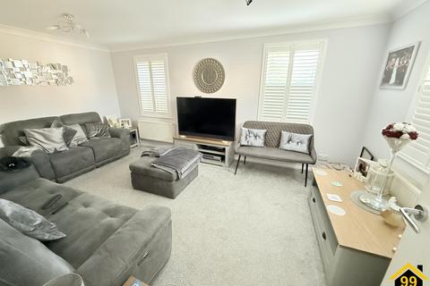 undefined, Laburnum Way, Rayleigh, Essex, SS6