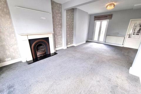 3 bedroom semi-detached house to rent, The Crescent, Machen CF83