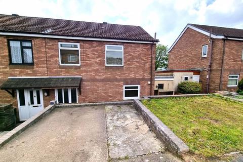 undefined, Heol Aneurin, Caerphilly CF83