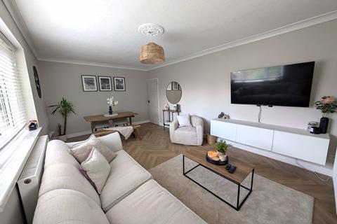 12 Watton Close, Llanishen, Cardiff, CF14 5DG