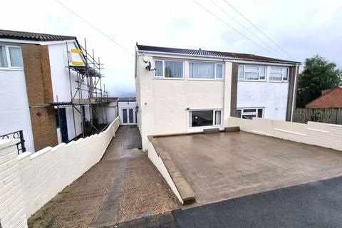 undefined, Forest Avenue, Hengoed CF82