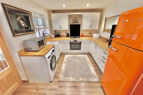 undefined, Mainwaring Drive, Wilmslow