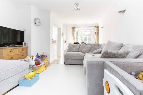 undefined, Teddington Park Road, Teddington TW11