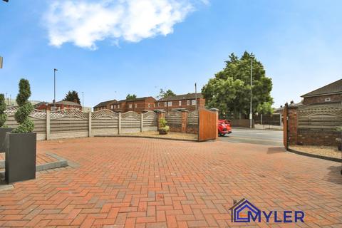 undefined, Lower House Lane, Widnes, WA8