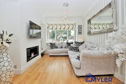 undefined, Lower House Lane, Widnes, WA8