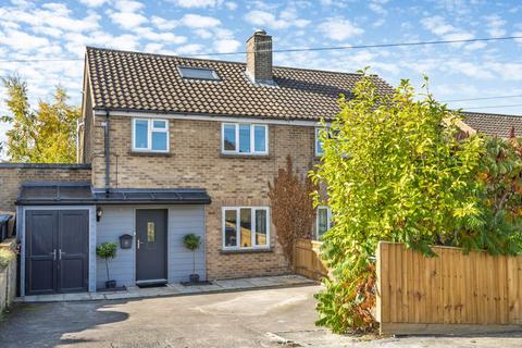 undefined, Hill Close, Chipping Norton