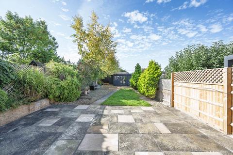 undefined, Hill Close, Chipping Norton