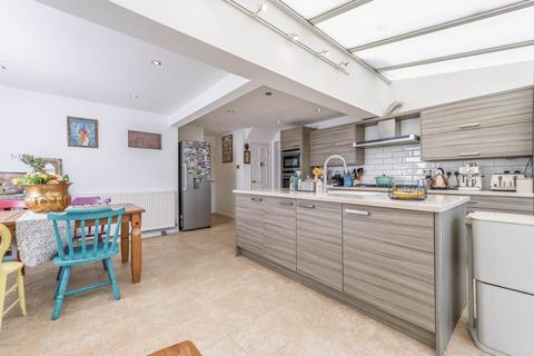 undefined, Hill Close, Chipping Norton