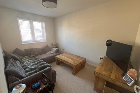 18 Norris Road, Hilperton, Trowbridge, BA14 7UB
