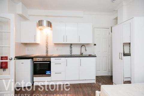 Studio to rent, Eversholt Street, London, Greater London, NW1
