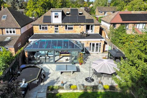 undefined, Woodfield Road, Stevenage SG1