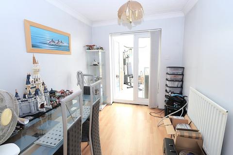 3 bedroom detached house for sale, Palmerston Close, Farnborough GU14