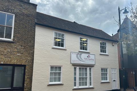 Office to rent, 58 Guildford St Chertsey KT16 9BE