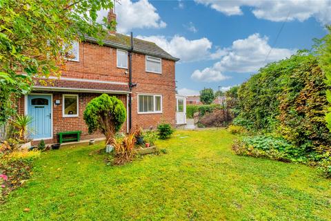 3 bedroom semi-detached house for sale, Churchbalk Drive, Pontefract, West Yorkshire, WF8
